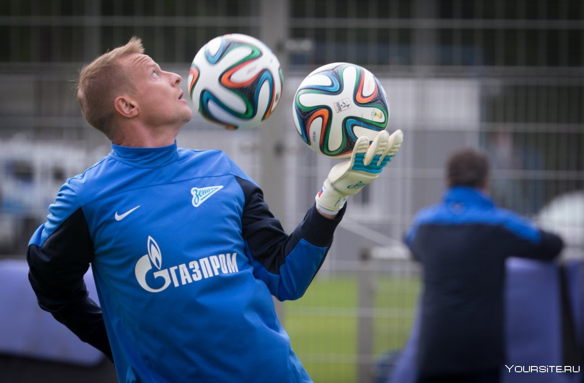 Малафеев Андрей футболист