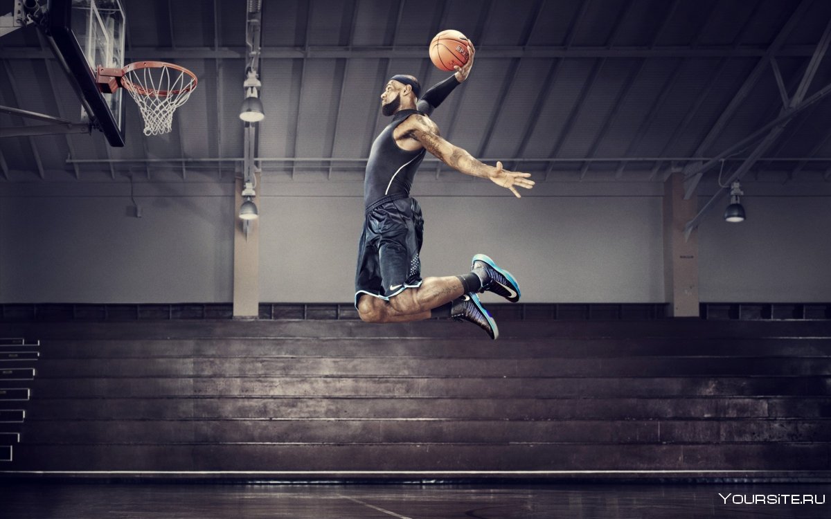 Баскетбол Леброн Джеймс в прыжке