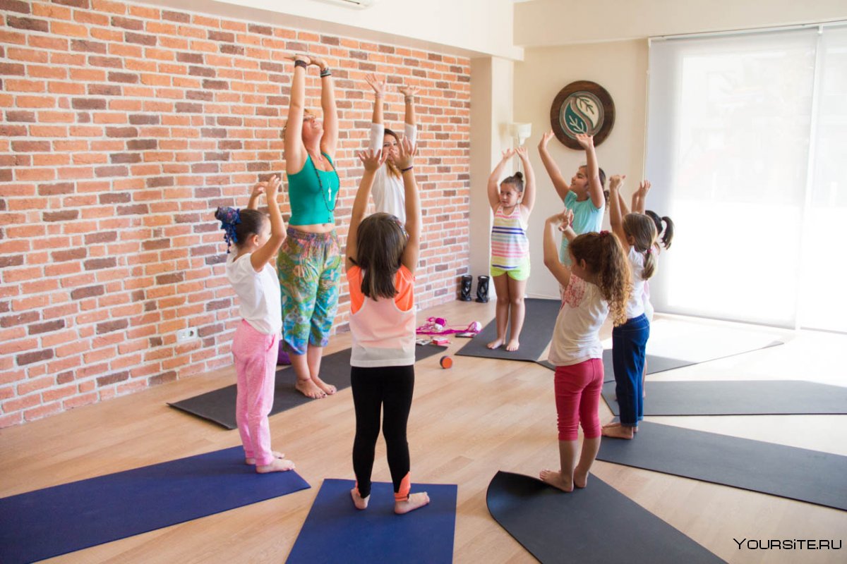 Школа йоги для детей