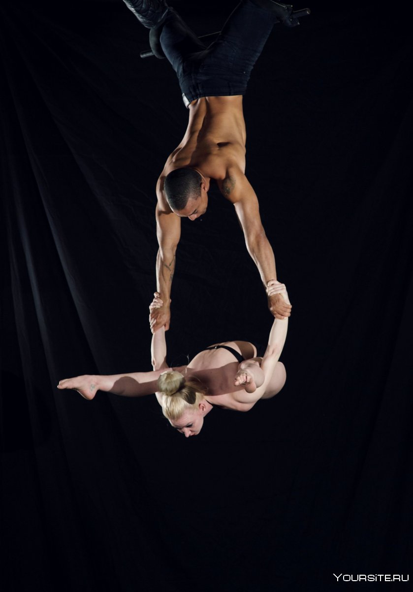 Circus Trapeze Duo