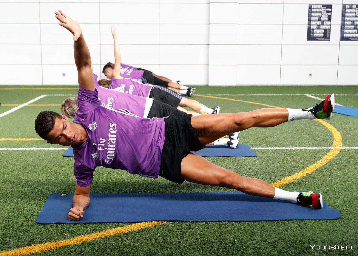 Футбол тренировка