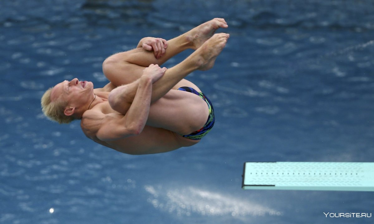 Прыгун в воду Илья Захаров