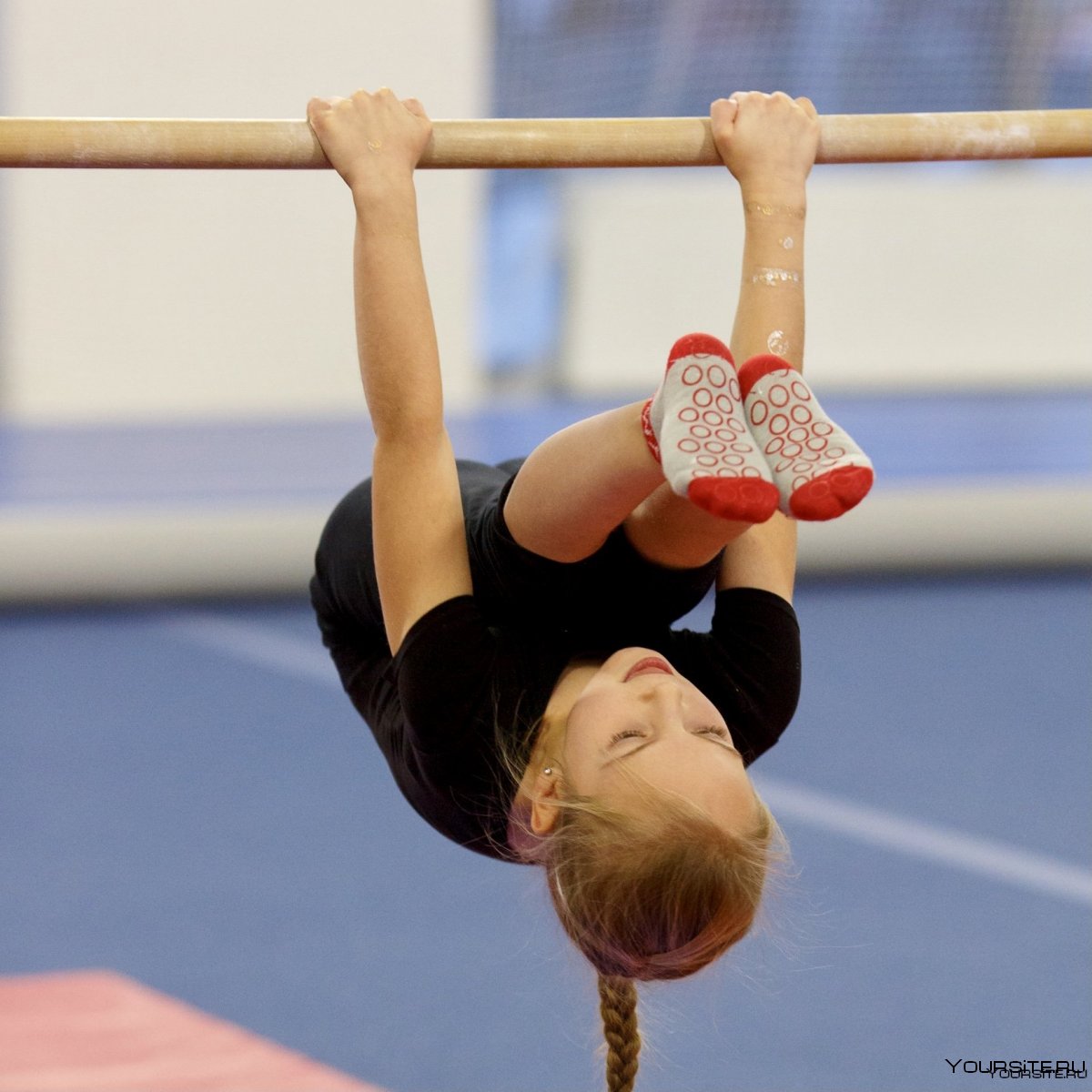 Николь Шмидт художественная гимнастика