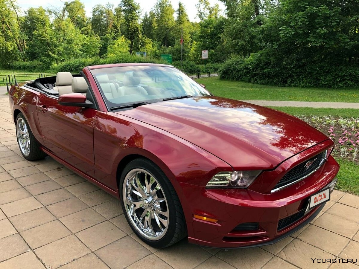 Ford Mustang 2013 кабриолет