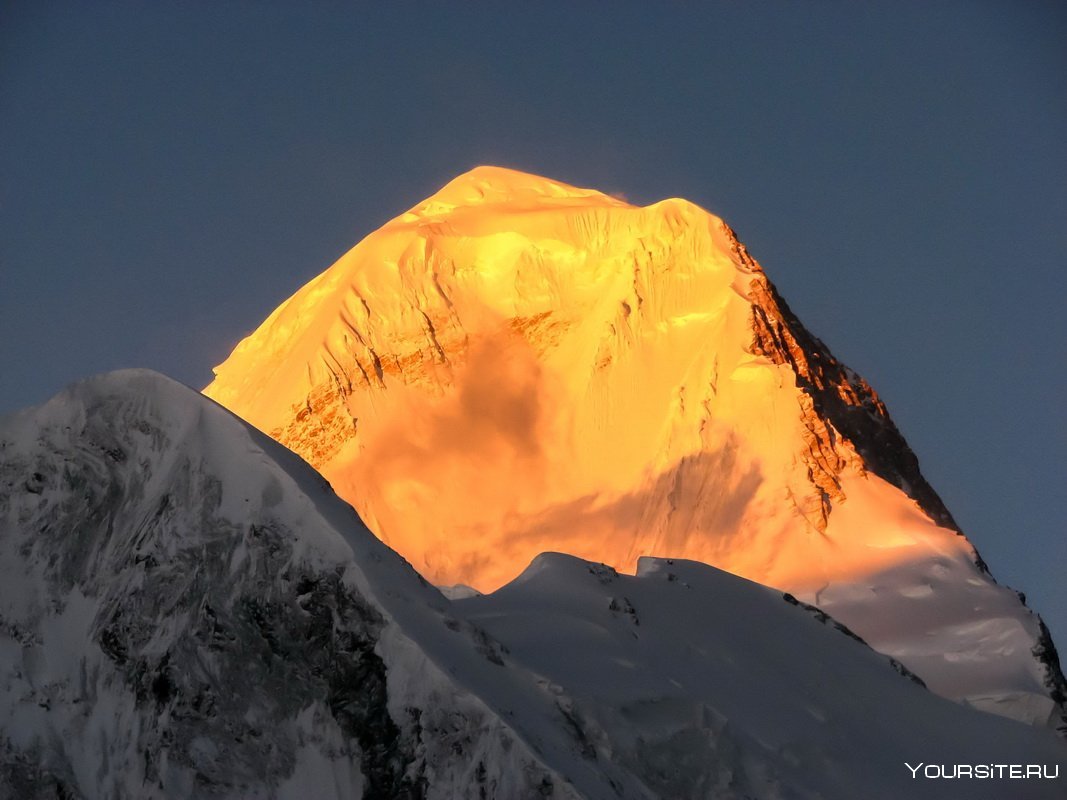 Гора Хан-Тенгри высота