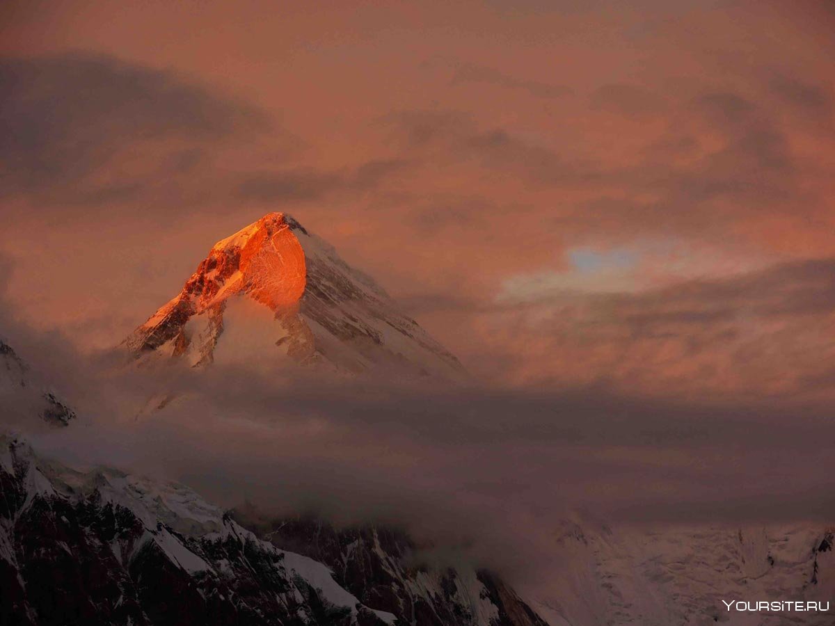 Пик Хан-Тенгри Казахстан