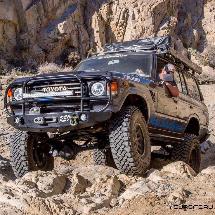 Toyota Land Cruiser 80 off Road