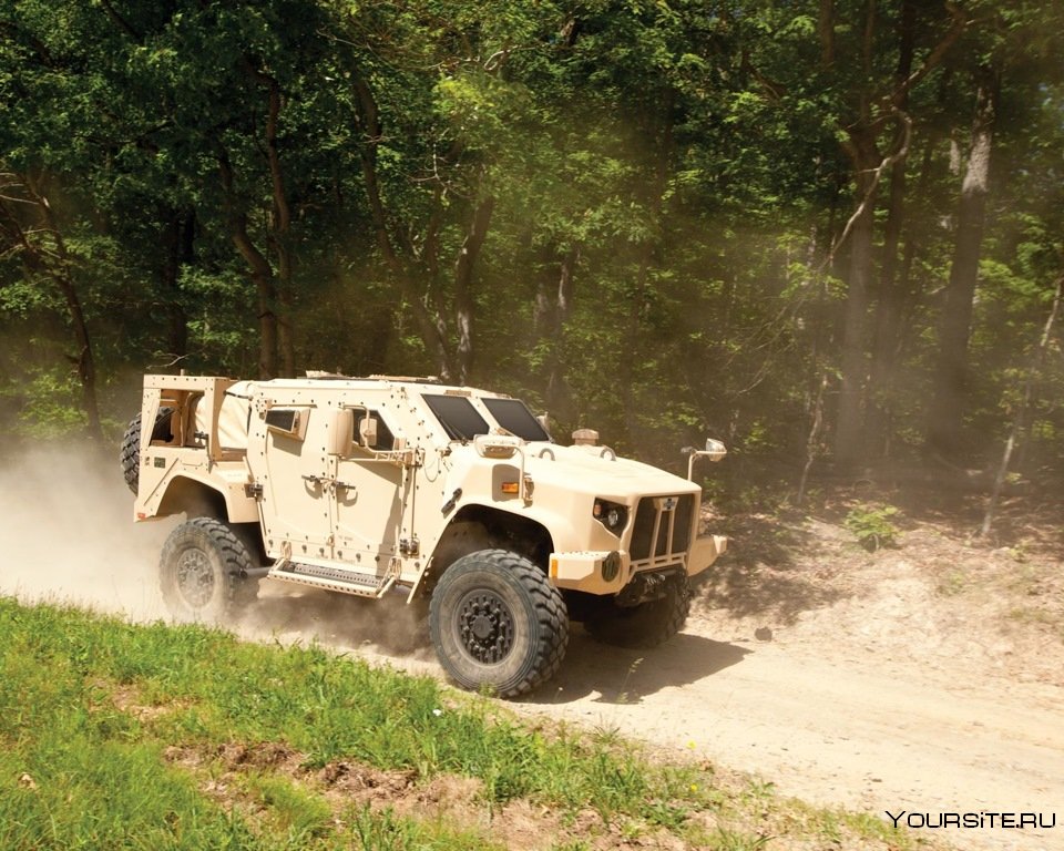 Броневик США am General BRV-O