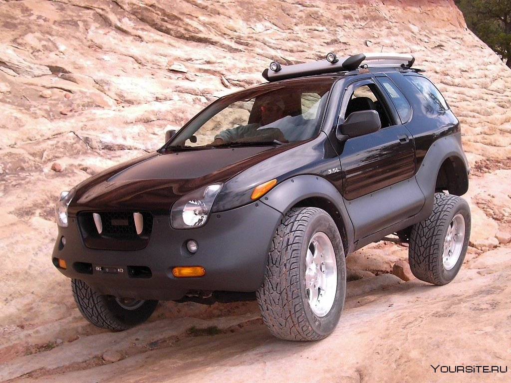 Isuzu VEHICROSS 2016