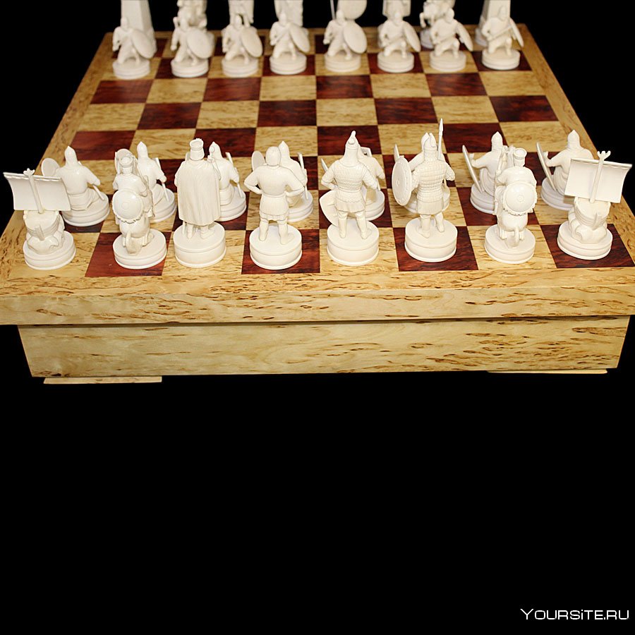 Старинные шахматы