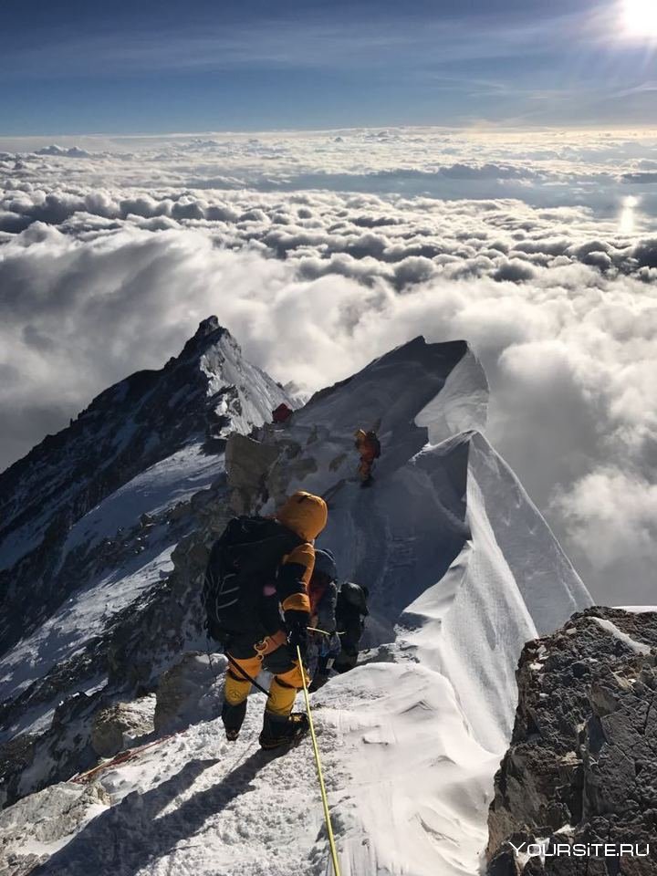 Эверест Джомолунгма альпинисты