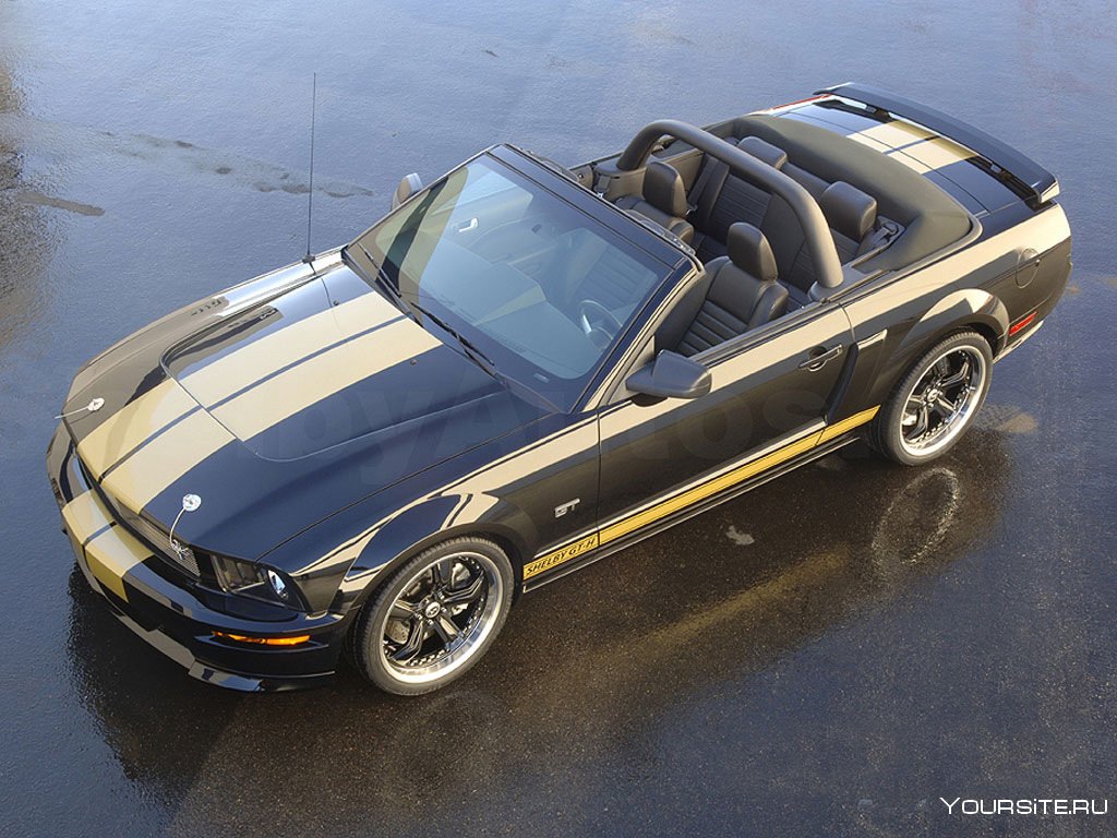 Ford Mustang Convertible 2021