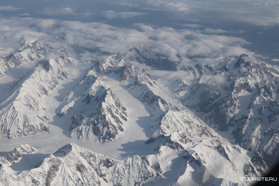 Гора Эверест с самолета