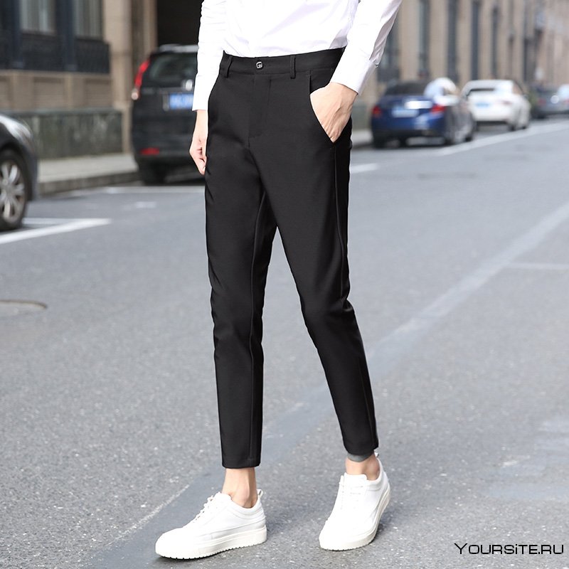 Черные брюки с белыми кедами - 42 фото