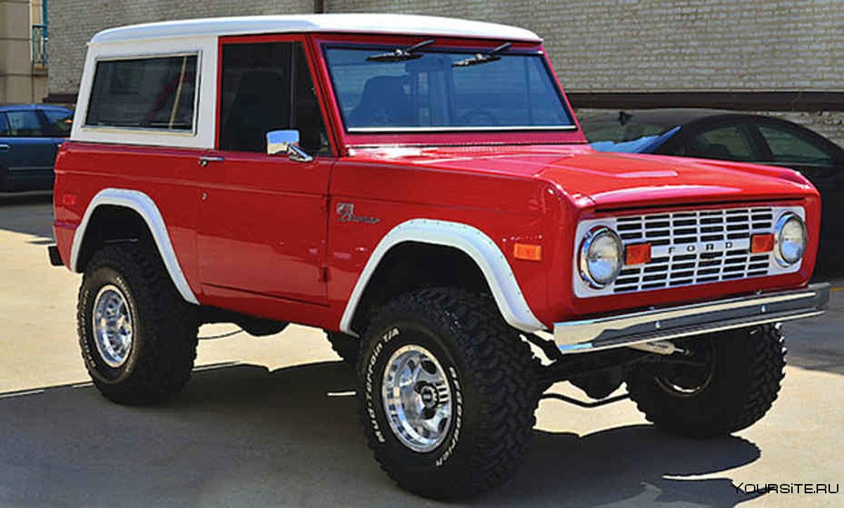 Ford Bronco 6