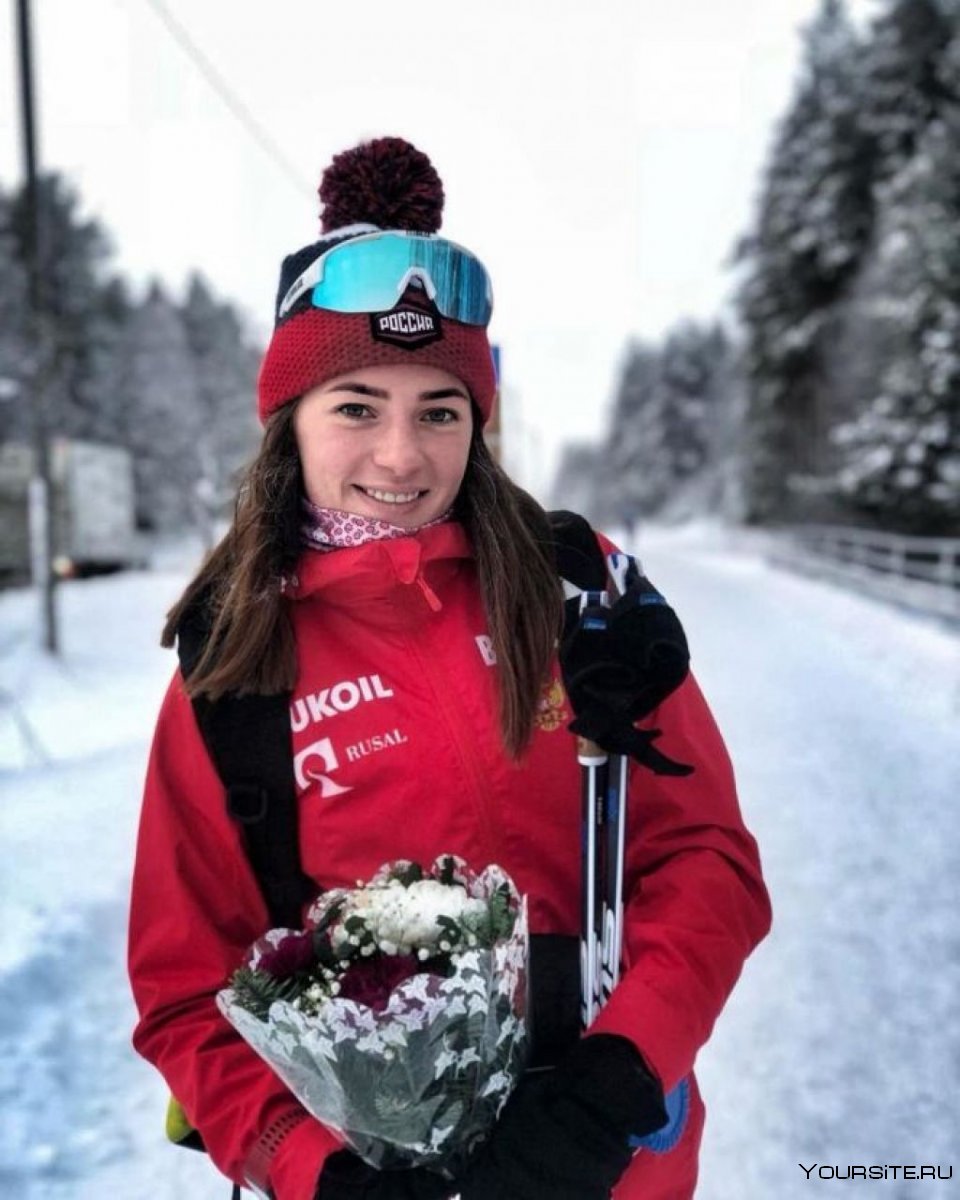 Мария Истомина лыжница