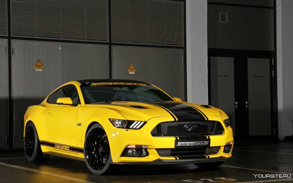 Mustang матовый желтый