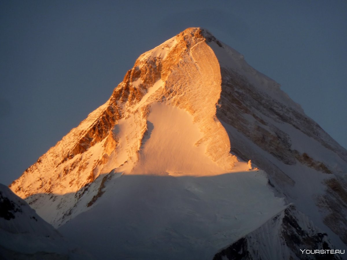 Хан Тенгри гора восхождение