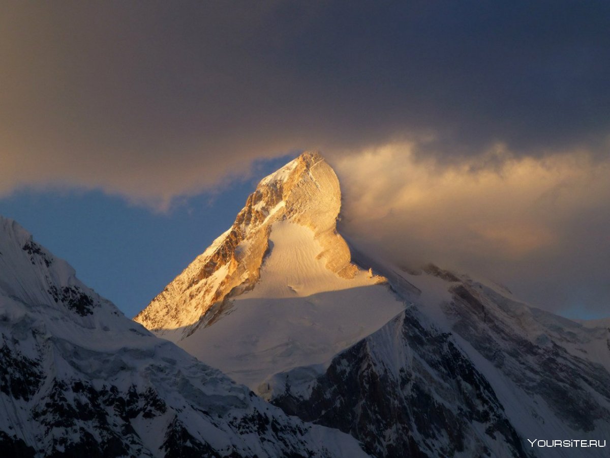 Тянь-Шань вершина Хан Тенгри