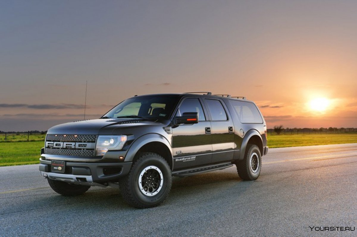 Ford Excursion 2020