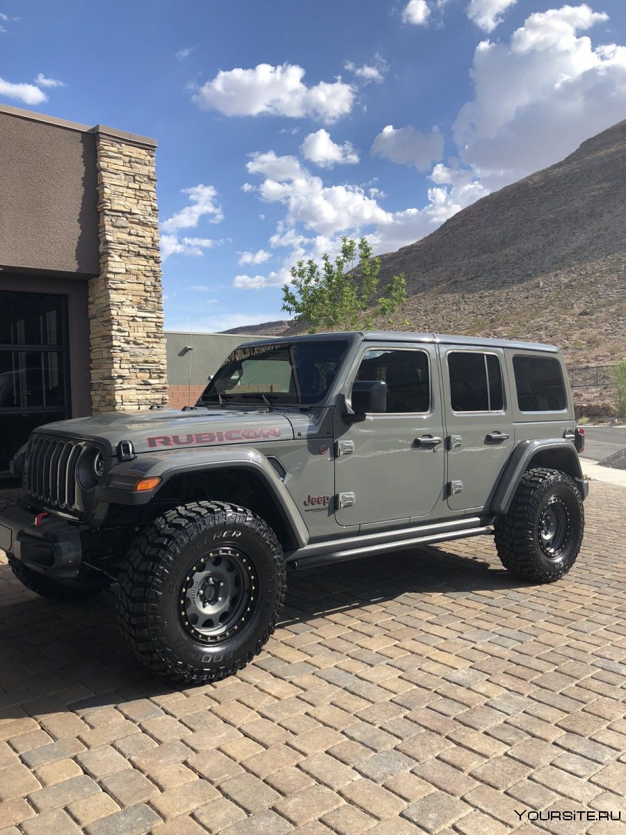 Jeep Wrangler Rubicon Sahara