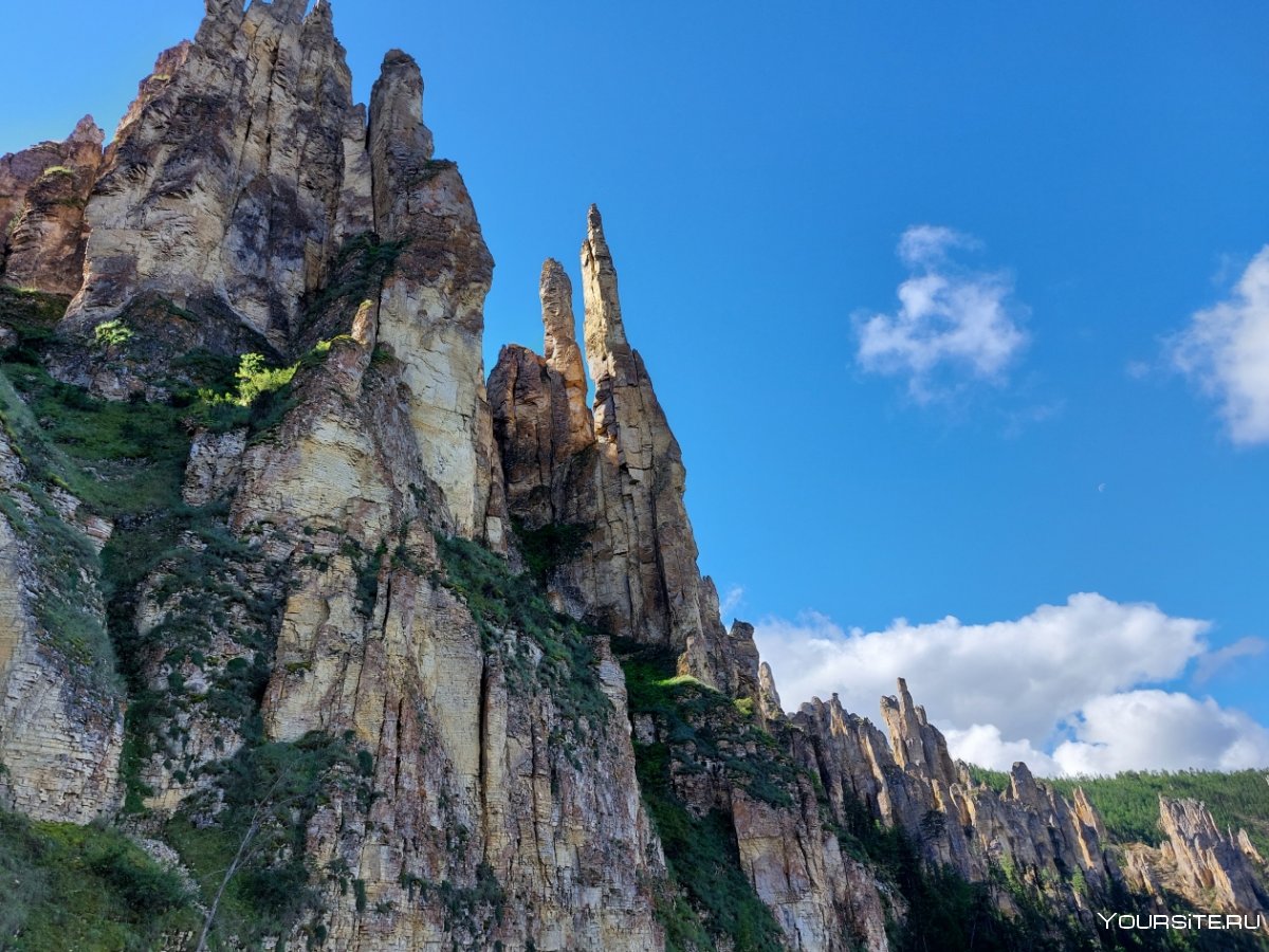 Гора Аибга красная Поляна каменный столб