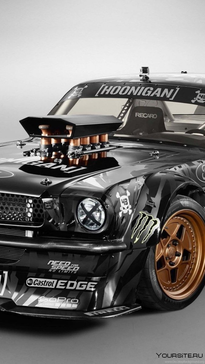 Форд Мустанг Hoonicorn