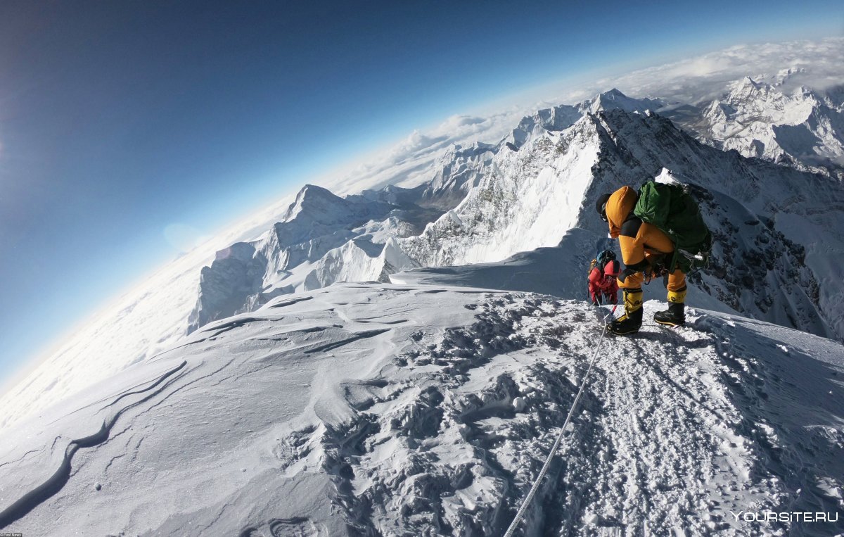 Вершина горы Эверест