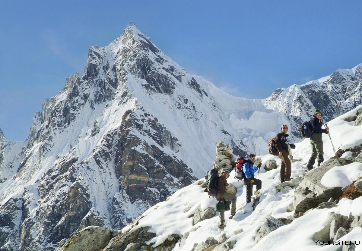 Эверест фото с подножья