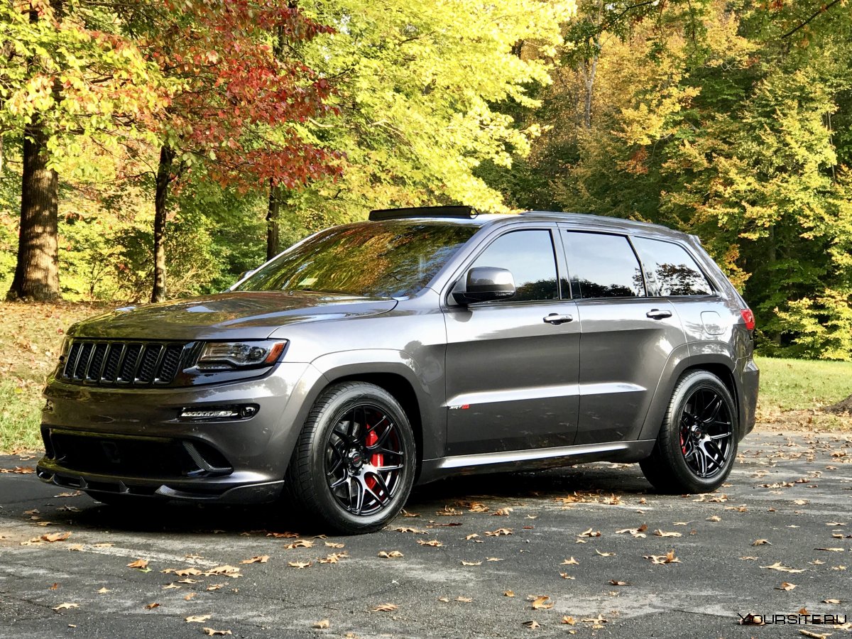 Jeep Grand Cherokee srt8