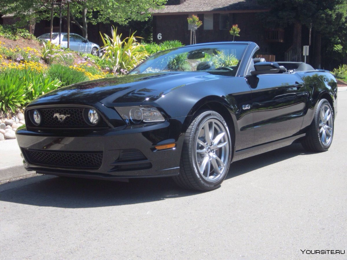 Ford Mustang gt 2013 Black