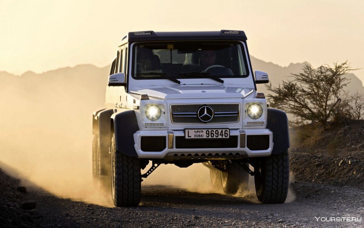 Mercedes Benz g63 4x4 2