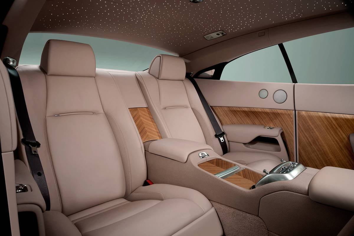Rolls-Royce Wraith 2013 салон