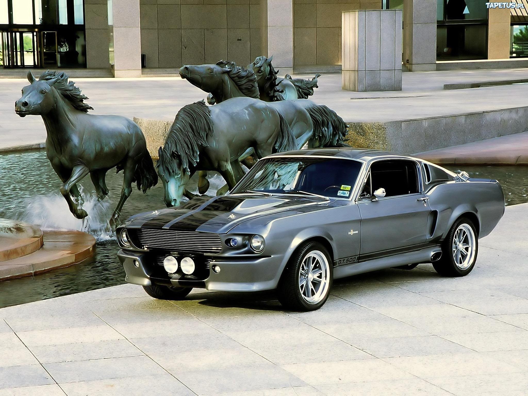 Машина с бегущей лошадью. Форд Мустанг Шелби gt 500 1967. Ford Mustang Shelby gt500 Eleanor 1967. Ford Mustang Shelby gt500 Eleanor.