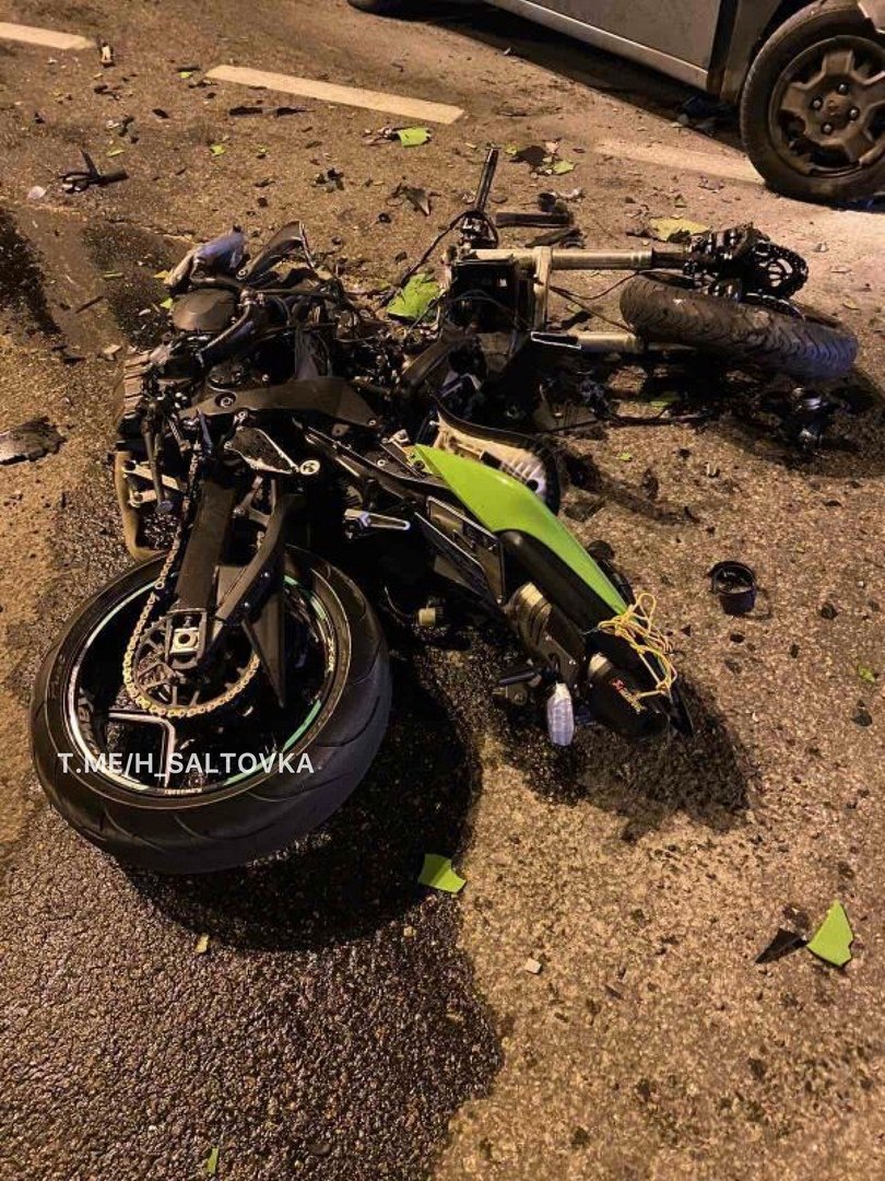 Авария кроссового мотоцикла ночью
