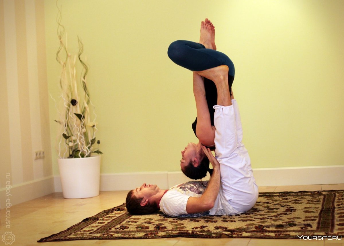 Элементы гимнастики для двоих