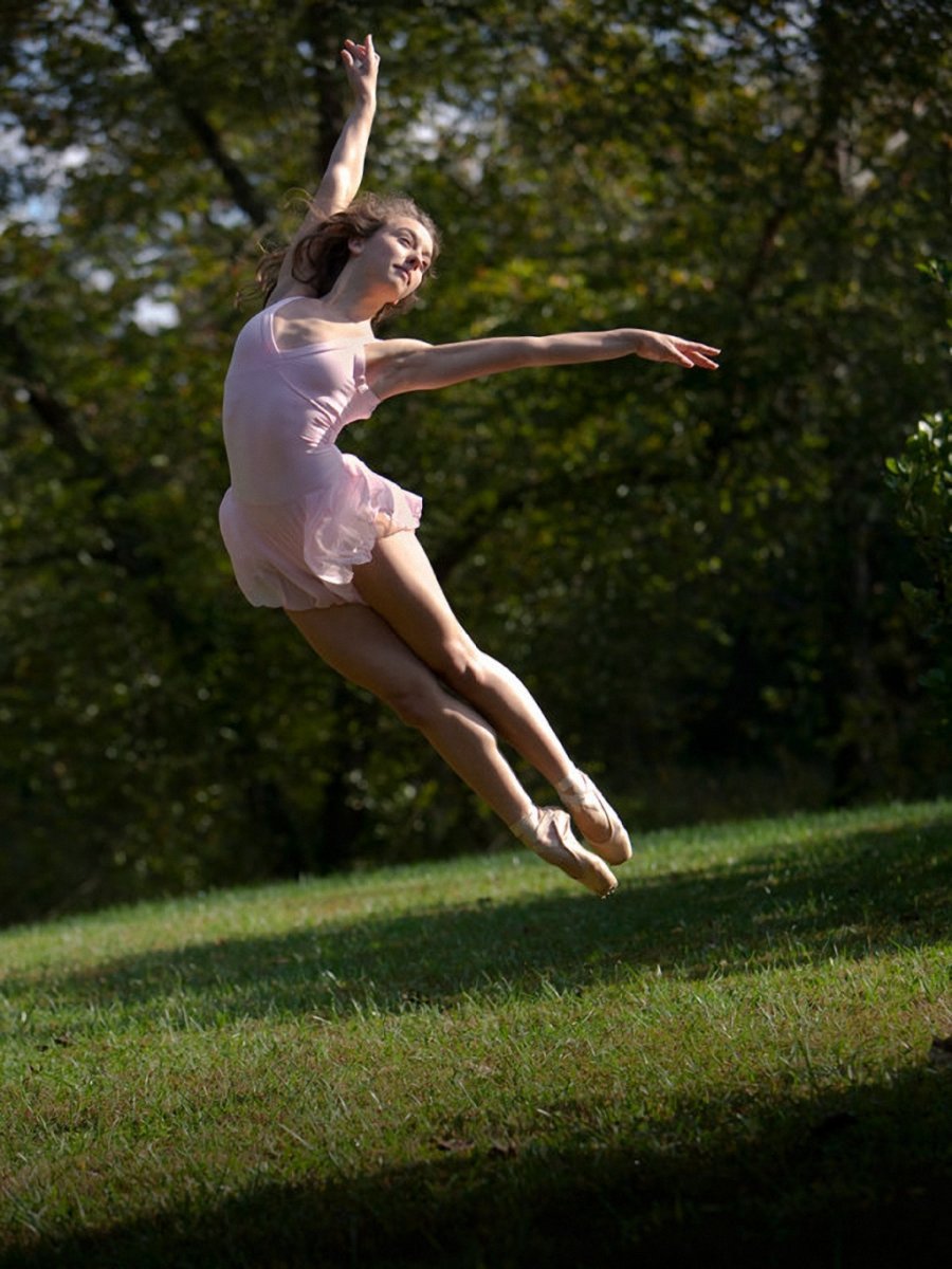 Фотосессия балерины на природе