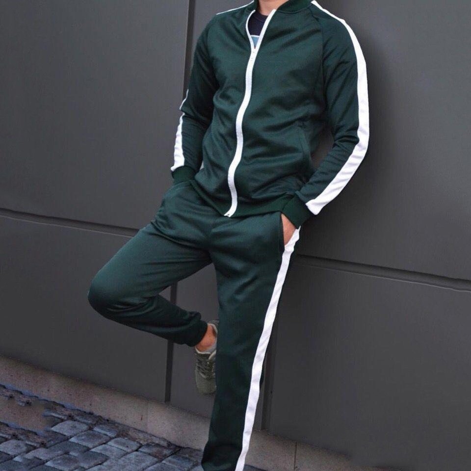 Спортивный костюм adidas мужской с лампасами