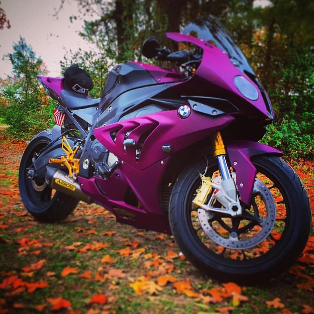 Мотоцикл BMW s1000rr пурпурный