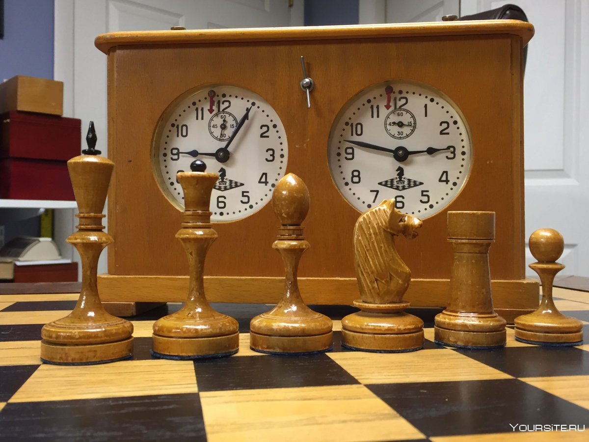 Первые шахматные часы