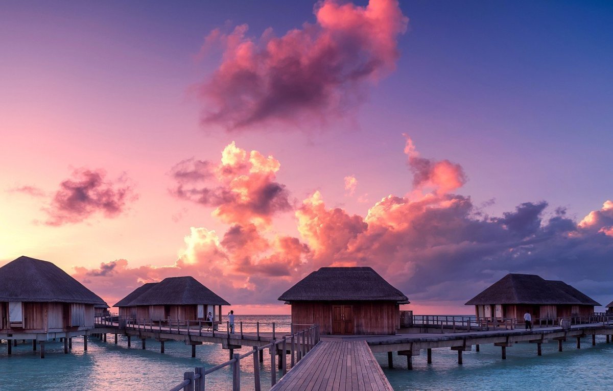 Мальдивы закат Movenpick