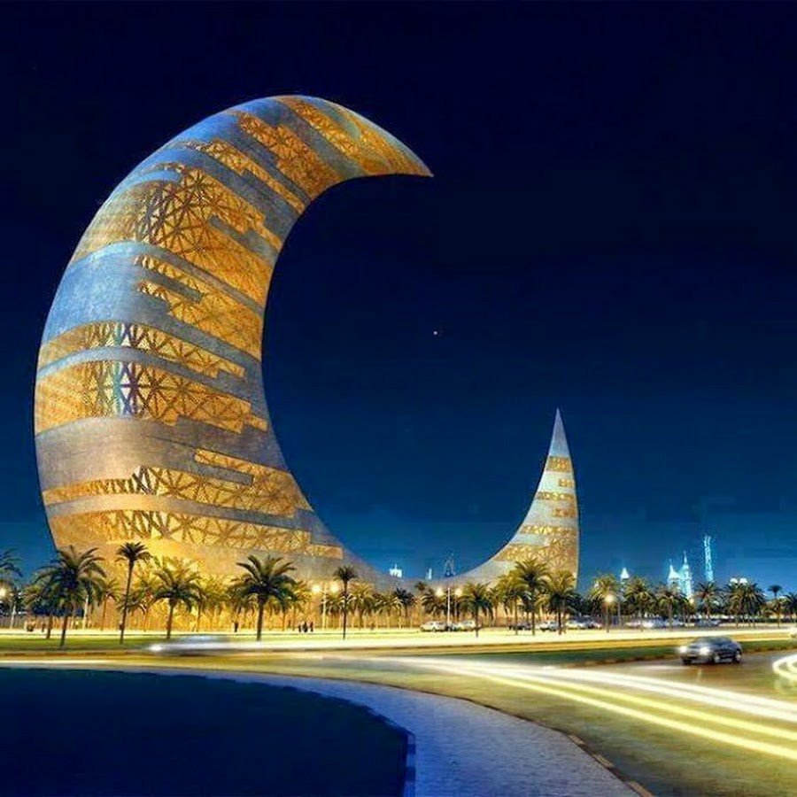 Небоскреб-полумесяц, Дубай, ОАЭ.