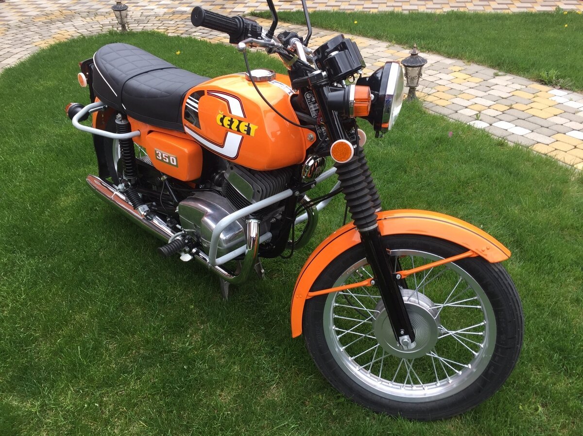 Ява кроссовая 350