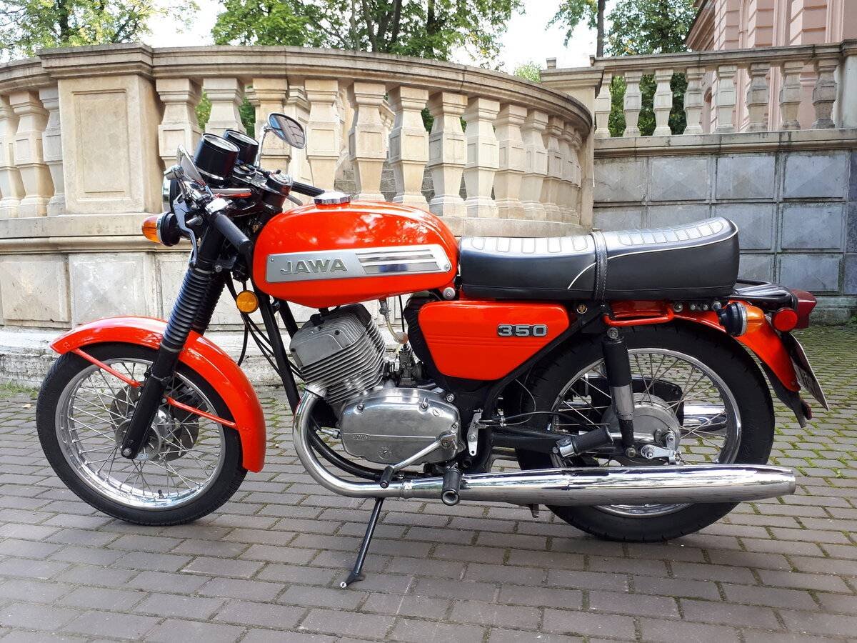 Чезет 750