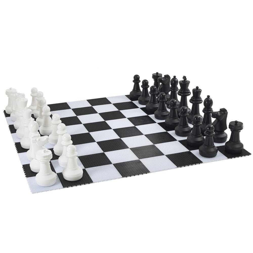 Шахматы расистская игра