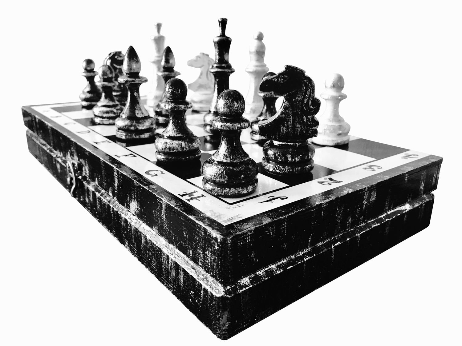 Шахматы в древности. Чатуранга персидские шахматы. Изобретение шахмат в древней Индии. Индийские шахматы чатуранга. Древние шахматы.