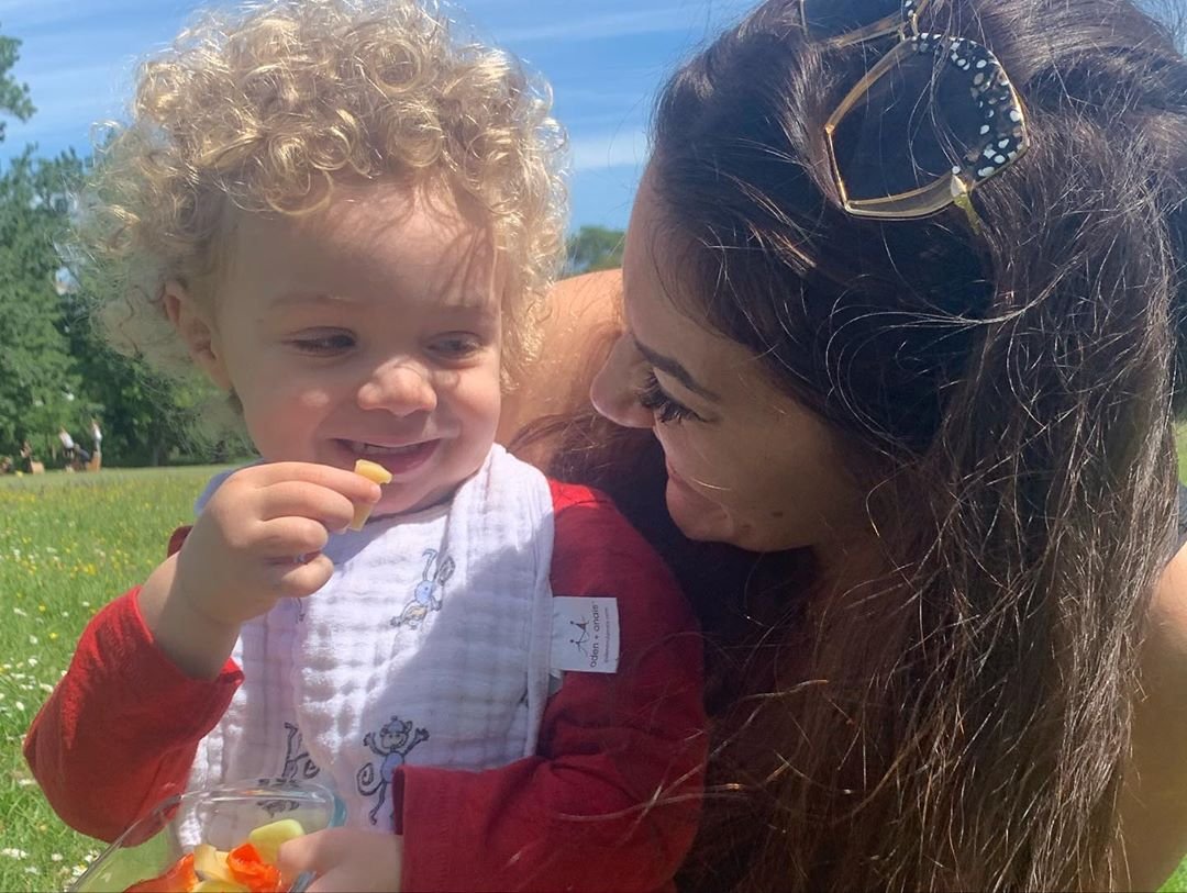 Адонис Софи