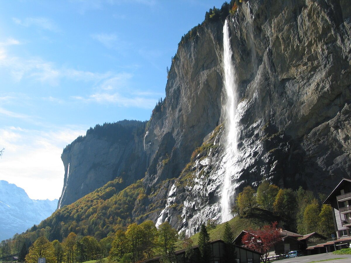 Водопад Штауббах зимой в Швейцарии