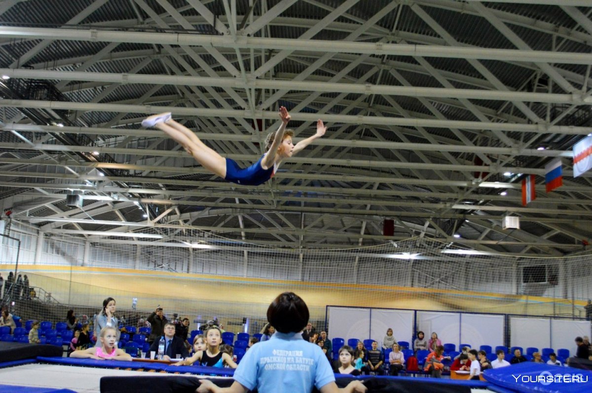 Сергей Азарян прыжки на батуте Чемпионат России