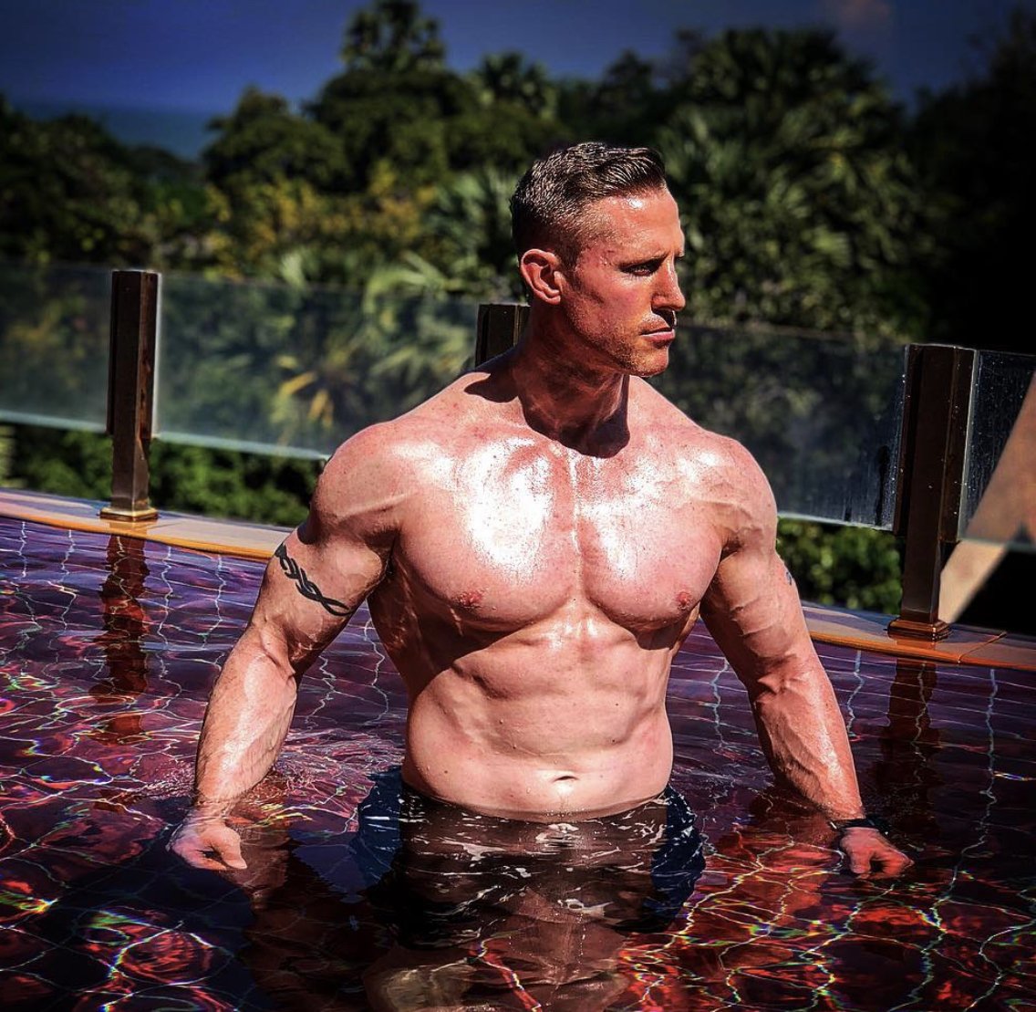Markus Ruhl biceps
